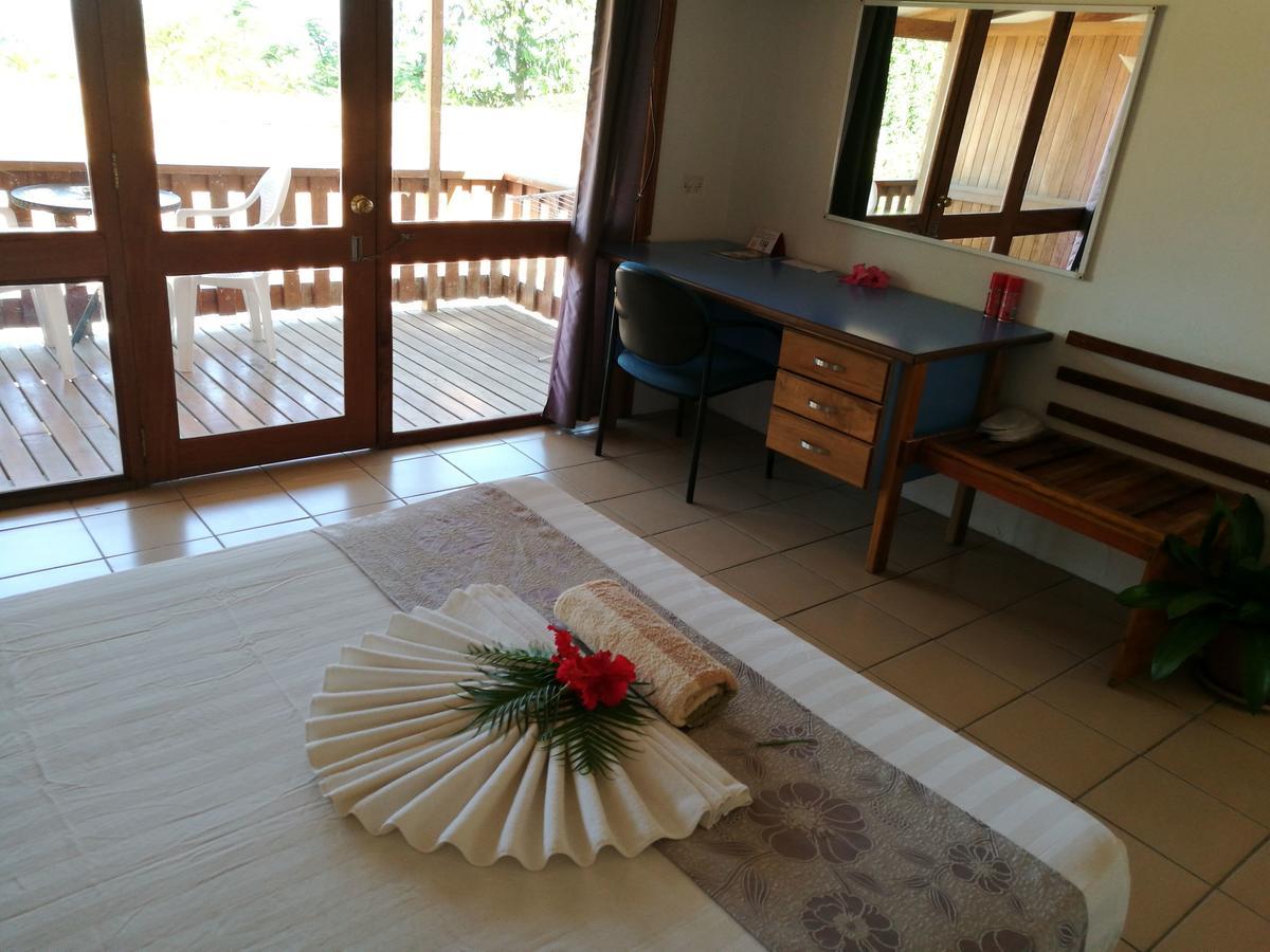 Honiara Hotel Екстер'єр фото